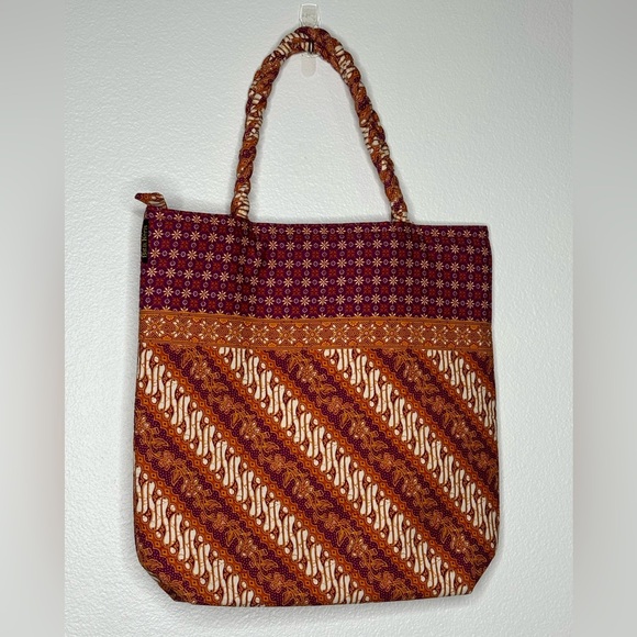 Batik Keris Multicolor Tote Bag - Picture 1 of 7